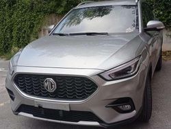 Argento Usata 2023 MG ZS Luxury Tre volumi | 16.500 € (Cara)