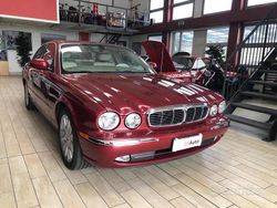 Bordeaux metallizzato Usata 2003 Jaguar XJ Executive Tre volumi | 13.999 € (Buon prezzo)