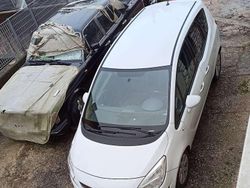 Bianco Usata 2013 Opel Meriva Monovolume | 5500 € (Buon prezzo)