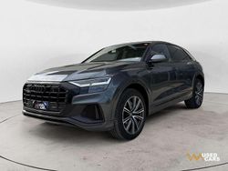 Grigio Usata 2020 Audi Q8 Sport SUV | 52.700 € (Molto cara)