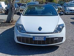 Bianco Usata 2012 Renault Laguna Coupé Coupé | 6500 €