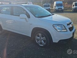 Bianco Usata 2011 Chevrolet Orlando LTZ Monovolume | 6300 € (Cara)