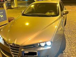 Grigio Usata 2012 Alfa Romeo 159 Tre volumi | 3700 € (Ottimo prezzo)