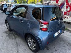 Blu/azzurro Usata 2010 Toyota iQ Due volumi | 7999 € (Buon prezzo)