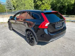 Usata 2017 Volvo V60 CC Station wagon | 12.000 € (Buon prezzo)