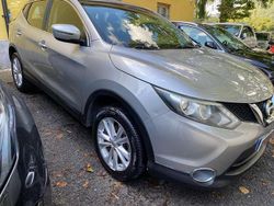 Argento Usata 2015 Nissan Qashqai Tekna SUV | 8999 € (Ottimo prezzo)