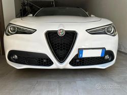 Usata 2020 Alfa Romeo Stelvio Veloce SUV | 30.700 € (Cara)