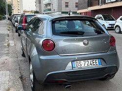 Grigio Usata 2008 Alfa Romeo MiTo Due volumi | 5000 € (Molto cara)