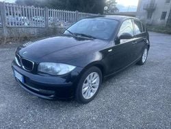 Nero Usata 2011 BMW 118 Due volumi | 3390 € (Super prezzo)