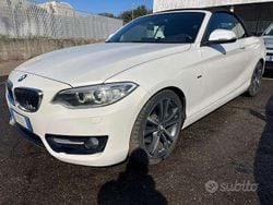 Bianco Usata 2015 BMW 220 Sport Line Cabrio | 14.900 € (Cara)