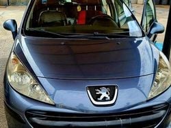 Grigio Usata 2007 Peugeot 207 Tre volumi | 1500 € (Ottimo prezzo)