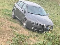 Usata 2007 Alfa Romeo 159 Progression Station wagon | 950 € (Super prezzo)