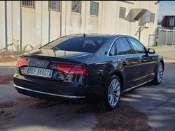 Usata 2010 Audi A8 Tre volumi | 14.000 €