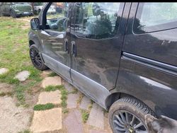 Nero Usata 2010 Peugeot Bipper Monovolume | 3900 € (Buon prezzo)