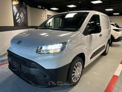 Bianco Nuova 2025 Toyota Proace Comfort Monovolume | 18.360 € (Super prezzo)