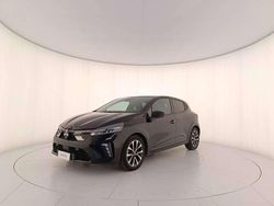 Nero Usata 2024 Mitsubishi Colt Invite Tre volumi | 14.700 € (Molto cara)