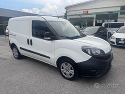 Bianco Usata 2021 Fiat Doblò S Monovolume | 14.700 € (Buon prezzo)