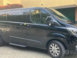 Usata 2019 Ford Tourneo Tre volumi | 27.000 €