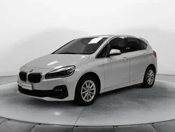 Mineral white / metallizzato Usata 2020 BMW 216 Active Tourer Monovolume | 15.900 € (Buon prezzo)