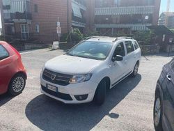 Bianco Usata 2016 Dacia Logan Ambiance Tre volumi | 5000 € (Ottimo prezzo)