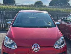 Usata 2013 VW up! Due volumi | 2800 € (Buon prezzo)