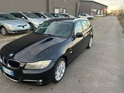 Nero Usata 2011 BMW 316 Station wagon | 4690 €