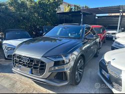 Grigio Usata 2020 Audi Q8 S-Line SUV | 52.000 € (Molto cara)