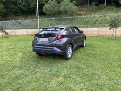 Grigio Usata 2023 Toyota C-HR Active SUV | 22.900 € (Ottimo prezzo)