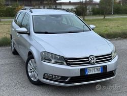 Grigio Usata 2011 VW Passat Station wagon | 6400 € (Buon prezzo)