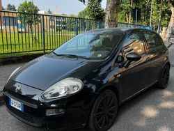 Nero Usata 2015 Fiat Punto Due volumi | 6900 € (Buon prezzo)