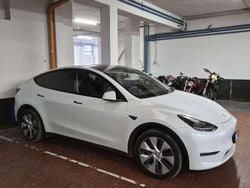 Usata 2023 Tesla Model Y SUV | 40.000 € (Buon prezzo)
