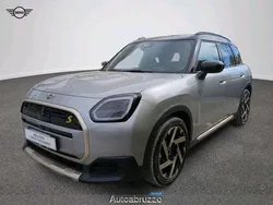 Usata 2024 Mini Countryman Favoured SUV | 39.200 € (Super prezzo)