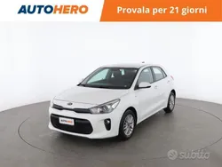 Bianco Usata 2018 Kia Rio Active Tre volumi | 12.899 € (Buon prezzo)