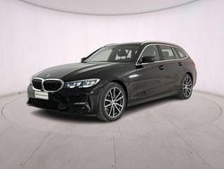 Nero Usata 2021 BMW 316 Advantage Station wagon | 24.900 € (Cara)