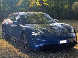 Blu/azzurro Usata 2021 Porsche Taycan Cross Turismo Tre volumi | 63.000 € (Super prezzo)