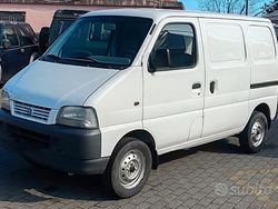 Bianco Usata 2000 Suzuki Carry Pick-up | 5990 €