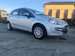 Grigio Usata 2010 Fiat Punto Evo Dynamic Due volumi | 4300 € (Buon prezzo)