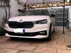 Bianco Usata 2024 Skoda Fabia Style Due volumi | 18.800 € (Cara)