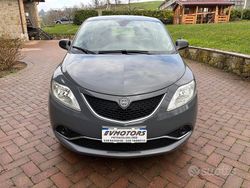 Grigio Usata 2015 Lancia Ypsilon Due volumi | 4999 €