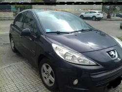 Nero Usata 2010 Peugeot 207 Sport Tre volumi | 3000 € (Buon prezzo)