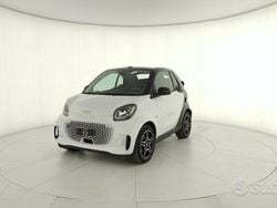 Bodypanels crystal white Usata 2021 Smart ForTwo Electric Drive Pulse Cabrio | 14.900 € (Buon prezzo)