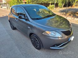 Grigio Usata 2017 Lancia Ypsilon Due volumi | 7500 € (Buon prezzo)