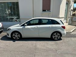 Usata 2015 Mercedes B160 Monovolume | 11.000 € (Buon prezzo)
