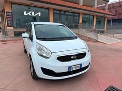Bianco Usata 2013 Kia Venga Active Due volumi | 6950 € (Buon prezzo)