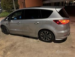 Usata 2018 Ford S-MAX S Monovolume | 10.500 € (Buon prezzo)