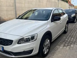 Usata 2016 Volvo V60 CC Station wagon | 11.500 € (Buon prezzo)
