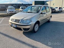 Grigio Usata 2007 Fiat Punto Due volumi | 2300 €