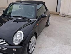 Usata 2005 Mini Cooper Cabriolet Cabrio | 6000 € (Molto cara)