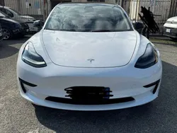 Usata 2021 Tesla Model 3 Standard Range Tre volumi | 21.000 € (Buon prezzo)