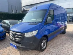 Blu/azzurro(met.) Usata 2020 Mercedes Sprinter Executive Furgone | 17.080 € (Buon prezzo)